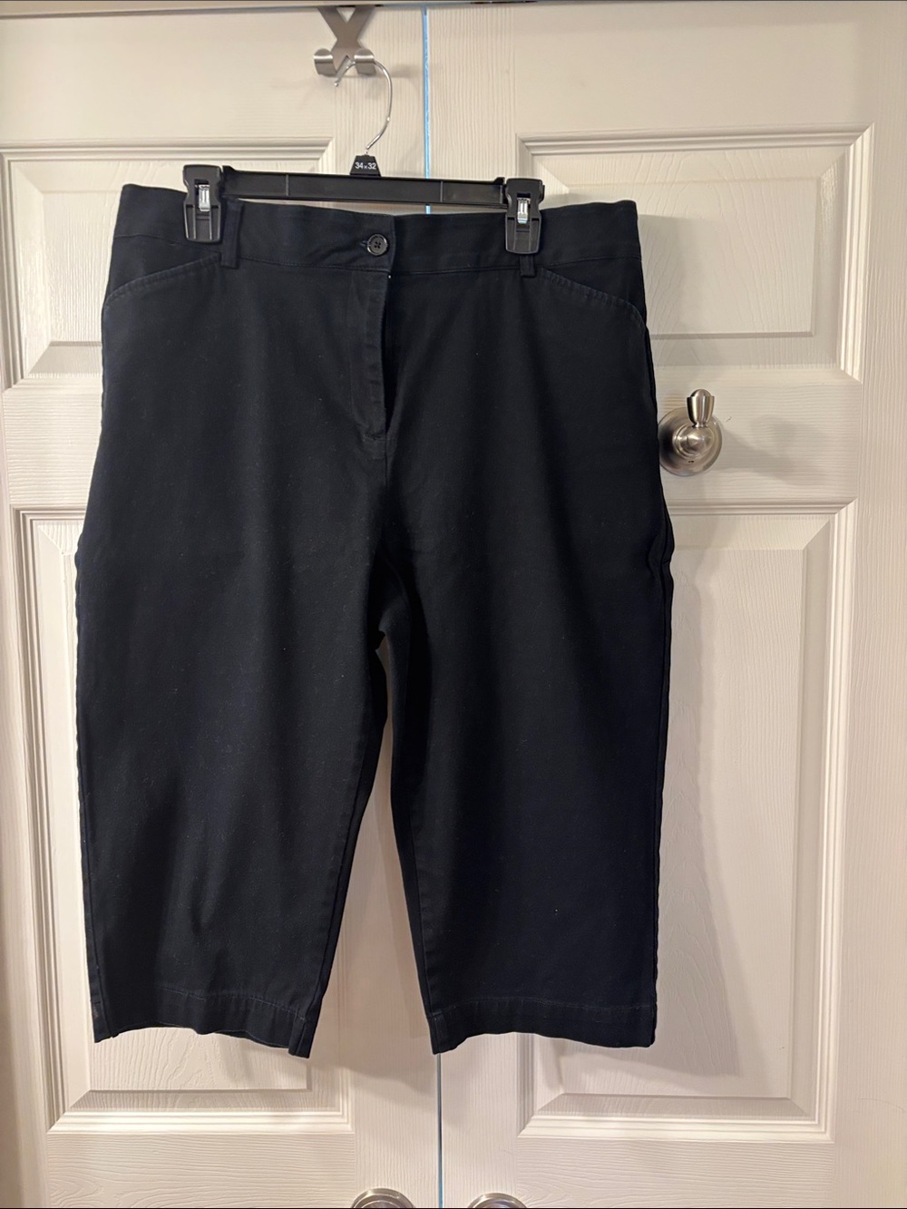 Kim Rogers Black Women's Stretch Casual Capris
